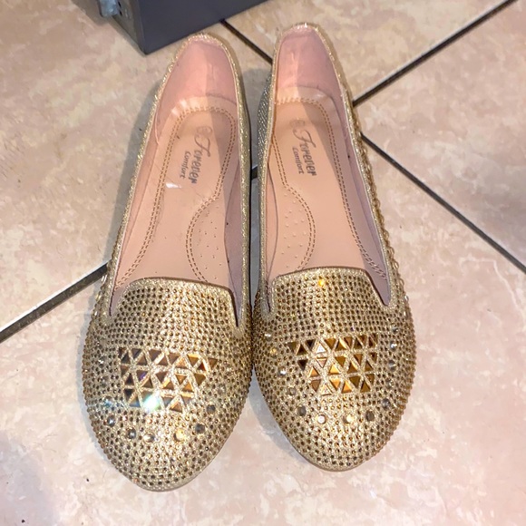Forever Comfort Ballet Flats Champagne Rhinestones Women's Size 9 - Picture 2 of 5